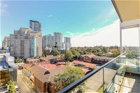 2 Bedroom Modern Apartment in Chatswood - Schoolies Week Accommodation