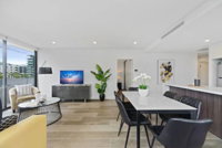 HomeHotel Luxury  Contemporary Apt - Sydney Tourism