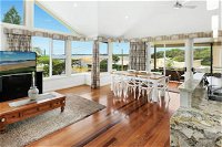 Oceanview - Palm Beach Accommodation