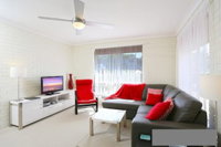Villa Mara Sawtell NSW - Palm Beach Accommodation
