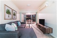 Absolute Riverfront One Bedroom Apartment - Maitland Accommodation