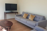 The Bay Apartment - Accommodation Bookings