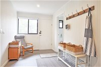 Gumnut Cottage Free Wifi  Foxtel - Accommodation Brisbane