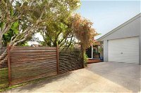 1 / 882 David Low Way Marcoola 500 Bond Linen included pet friendly - Accommodation Cooktown