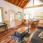 Alpine Arnica Cottage 1 - Accommodation Sunshine Coast