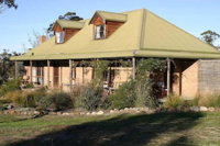 Wind Song Bed  Breakfast - QLD Tourism