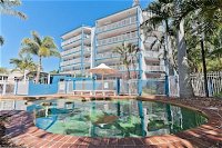 White Crest Apartments - QLD Tourism