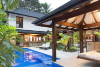 Spice at Oak Award Winning Luxury Absolute Oceanfront House Oak Beach Near Port Douglas - Accommodation Yamba