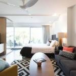 Scandi Beach apartment - Geraldton Accommodation