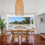 Oceanfront Beach House on Marine Parade - Hotels Melbourne