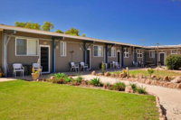 Getaway Villas Unit 38 3 1 Bedroom Self Contained Accommodation - Accommodation Tasmania