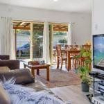 Beach Escape at Currarong basic family accommodation - Australia Accommodation