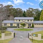 Camelot superbly proportioned  ideally located - WA Accommodation