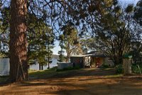 Taylors Bay Cottage - eAccommodation