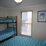 1 Naiad Court Lowset family home with swimming pool  covered deck. Pet friendly