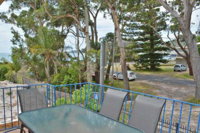 5 Ocean Breeze Shoal Bay Avenue Fabulous location opposite Shoal Bay beach - Accommodation Melbourne