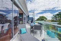 Modern McCrae Beauty - Accommodation Tasmania