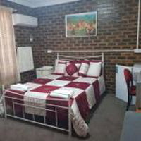 Lorac Bed  Breakfast - Your Accommodation