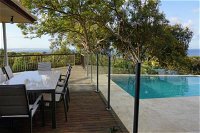 Scribbly Gums Rainbow Beach Ocean front spacious home with pool - Maitland Accommodation