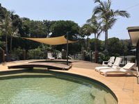 Tiona Palms Holiday Park - SA Accommodation