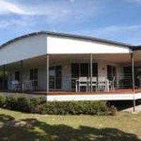 14 Zircon Street Centrally located family home with covered deck close to patrolled beach  shops - Maitland Accommodation