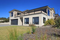 Georges Bay Luxury - Phillip Island Accommodation