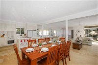 Bella House - Accommodation Cooktown