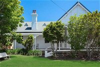 Blake House iconic coastal homestead - Accommodation Tasmania
