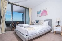 Peak East 2bed2bath APT ryde SO Relaxing - Foster Accommodation
