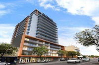 RNR Light Square - Accommodation Rockhampton