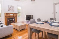 Beautiful Pre-loved Ashfield 4 Bedroom Home - Northern Rivers Accommodation