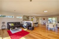 Seaview Apartment - Accommodation Tasmania