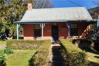 Redruth 2 bedroom cottage situated in wandiligong - Accommodation Tasmania