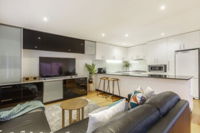 Tranquil Townhouse in Port Melbourne - Accommodation Port Hedland