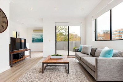 Spacious & Sunny 1 Bdrm in Surry Hills - FOV