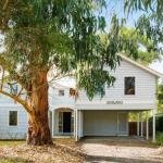 EVERGREEN BEACH HOUSE - Accommodation Cooktown