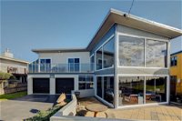 Sandy Cove - Geraldton Accommodation