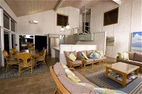 Billa Villa - Tweed Heads Accommodation