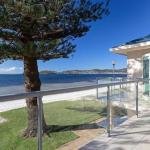 Filoli 91 Foreshore Drive huge waterfront home - Australia Accommodation