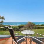Absolute Beachfront at Hastings - Accommodation Noosa