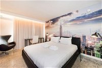 New York Style Room in Northbridge with Roof Terrace - Melbourne Tourism