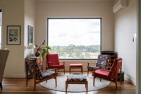 Five Bed Five Bath Five Star View 2 Mins to CBD Wentworth Estate - Accommodation Brisbane