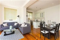 Elegant Cremorne Point Apartment MILS5 - Accommodation Redcliffe