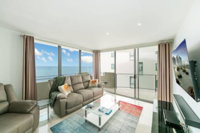 Redcliffe Peninsula Apartments - Schoolies Week Accommodation