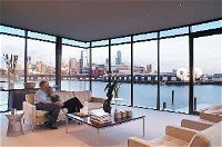 Grand Mercure Apartments Docklands - Surfers Gold Coast