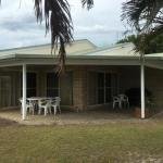 Private Canal Duplex with Pontoon Oleander Drive Bongaree - Maitland Accommodation
