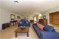 Marine Dr 2 / 70 Fingal Bay - Accommodation Coffs Harbour