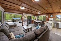Boats And Bedzzz Houseboat Stays  Renmark River Villas - Accommodation Port Hedland