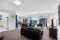 3 Bedroom Apartment Albacore Unit 6 12 Ondine Close - QLD Tourism