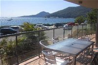 3 Bedroom House Shoal Bay Palm Beach - Accommodation Great Ocean Road